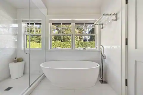 204 Cove Hollow Rd, East Hampton, NY 11937 — photo 22