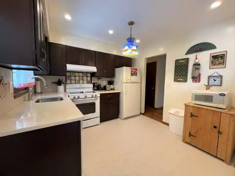 66 Hand Ln, Amagansett, NY 11930 — photo 13