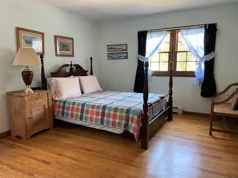 66 Hand Ln, Amagansett, NY 11930 — photo 6
