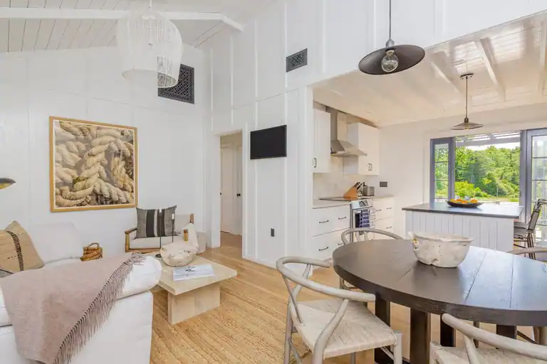 31 St Marys Road, Shelter Island, NY 11964