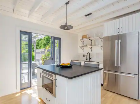 31 St Marys Road, Shelter Island, NY 11964 — photo 3