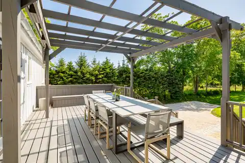 31 St Marys Road, Shelter Island, NY 11964 — photo 4