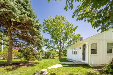 31 St Marys Road, Shelter Island, NY 11964 — photo 8