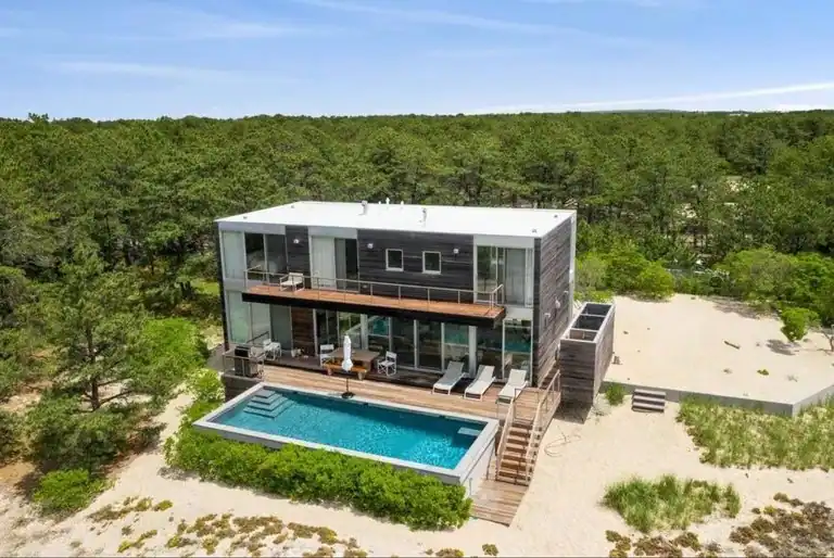 2 Mitchell Dunes, Amagansett, NY 11930