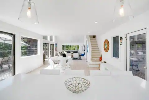133 Central Ave, Amagansett, NY 11930 — photo 8