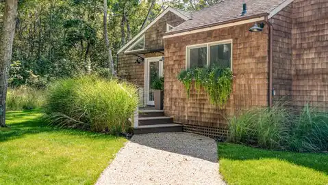 20 RENEE'S WAY, East Hampton, NY 11937 — photo 4