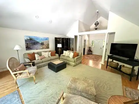 3 TALKHOUSE WALK, East Hampton, NY 11937 — photo 16