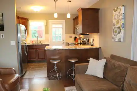 6 Hoyt Pl, Montauk, NY 11954 — photo 2