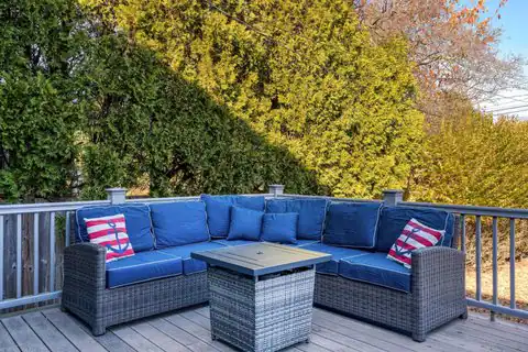 30 Rehan Ave, Montauk, NY 11954 — photo 16