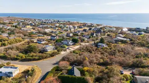 30 Rehan Ave, Montauk, NY 11954 — photo 21