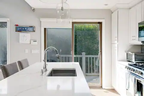 30 Rehan Ave, Montauk, NY 11954 — photo 4