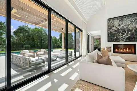 21 OLD MONTAUK HWY, Amagansett, NY 11930 — photo 12