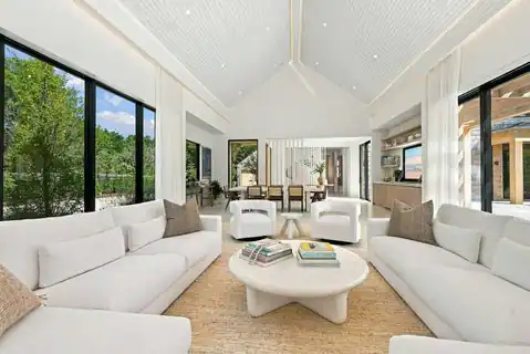 21 OLD MONTAUK HWY, Amagansett, NY 11930 — photo 17