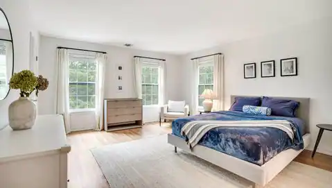 32 GARDINERS LN, East Hampton, NY 11937 — photo 10