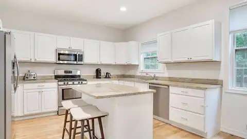 32 GARDINERS LN, East Hampton, NY 11937 — photo 18