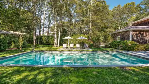 32 GARDINERS LN, East Hampton, NY 11937 — photo 2