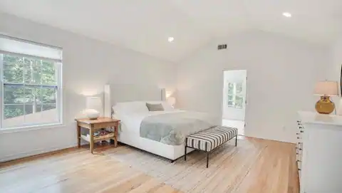 32 GARDINERS LN, East Hampton, NY 11937 — photo 3