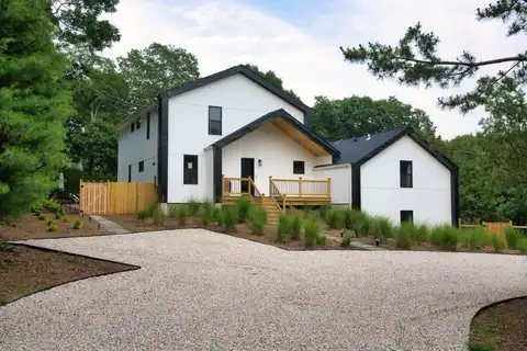 40 BRIDIES PATH, Southampton, NY 11968 — photo 2
