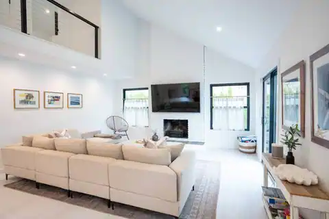 40 BRIDIES PATH, Southampton, NY 11968 — photo 6