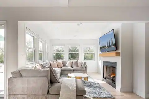 245 MARYS LN, Southampton, NY 11968 — photo 6