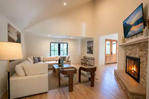 136 Beckys Path, Bridgehampton, NY 11932 — photo 15