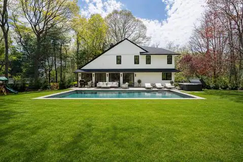 136 Beckys Path, Bridgehampton, NY 11932 — photo 30
