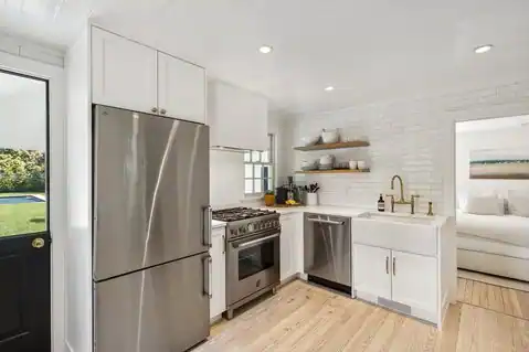 6 Cozzens Lane, Amagansett, NY 11930 — photo 13