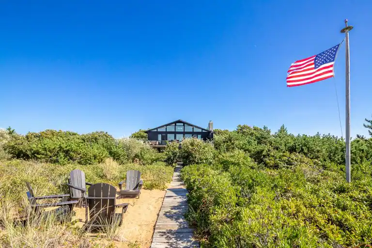46 Napeague Harbor Road (Private Road), Amagansett, NY 11930