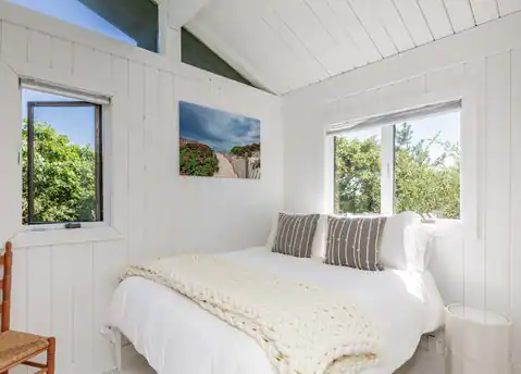 46 Napeague Harbor Road (Private Road), Amagansett, NY 11930 — photo 11