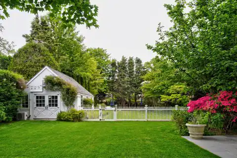 31 Meeting House Lane, Amagansett, NY 11968 — photo 21