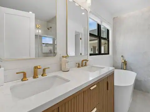 10 William Way, Southampton, NY 11968 — photo 24