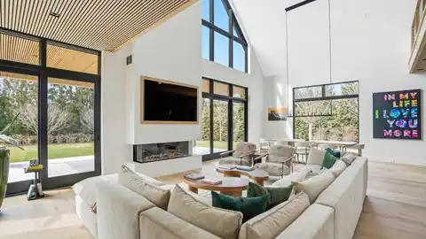 7 Eileens Path, East Hampton, NY 11937 — photo 6
