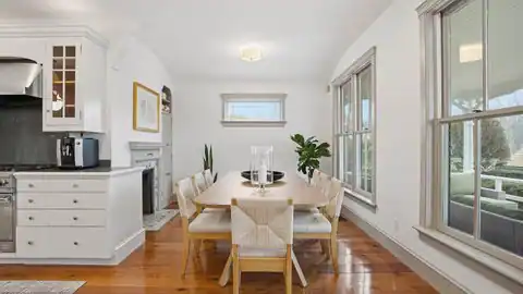 32 Oakland Ave, Sag Harbor, NY 11963 — photo 11