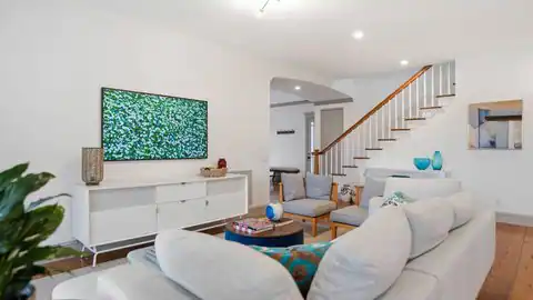 32 Oakland Ave, Sag Harbor, NY 11963 — photo 17