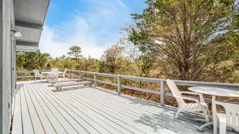 56 Mako La, East Hampton, NY 11930 — photo 12