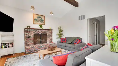 56 Mako La, East Hampton, NY 11930 — photo 3