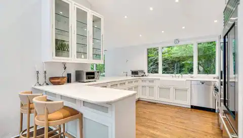 24 Saddle Ln, East Hampton, NY 11937 — photo 14