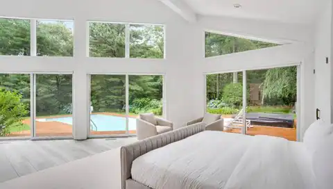 24 Saddle Ln, East Hampton, NY 11937 — photo 3