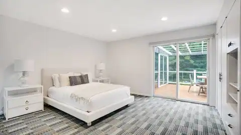24 Saddle Ln, East Hampton, NY 11937 — photo 6