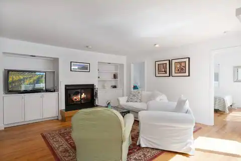 11 Wagon Lane, East Hampton, NY 11937 — photo 10