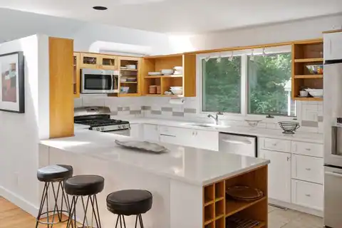 11 Wagon Lane, East Hampton, NY 11937 — photo 7
