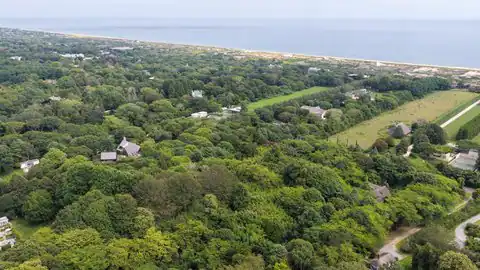 399 FURTHER LA, East Hampton, NY 11937 — photo 8
