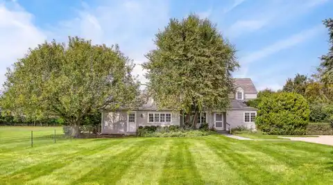 128 Meadowlark Lane, Bridgehampton, NY 11932 — photo 2