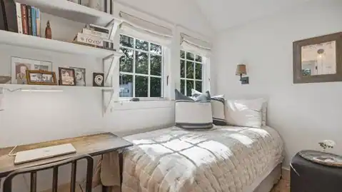 11 ROGERS ST, Sag Harbor, NY 11963 — photo 17