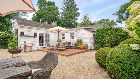 11 ROGERS ST, Sag Harbor, NY 11963 — photo 22