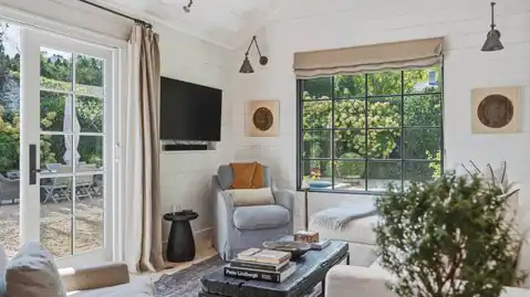 11 ROGERS ST, Sag Harbor, NY 11963 — photo 4