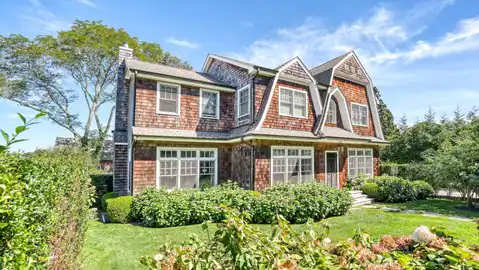 8 Cozzens Lane, Amagansett, NY 11930 — photo 12