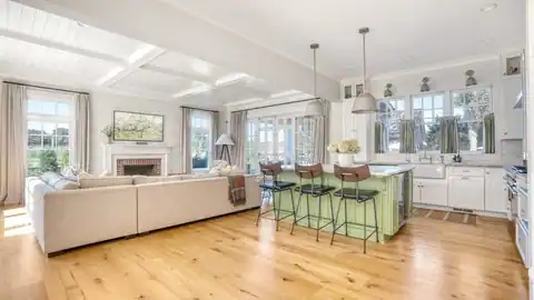 8 Cozzens Lane, Amagansett, NY 11930 — photo 17