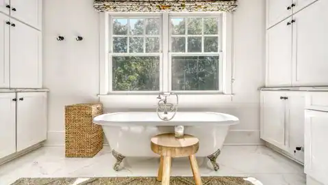 8 Cozzens Lane, Amagansett, NY 11930 — photo 23