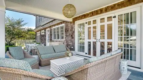 8 Cozzens Lane, Amagansett, NY 11930 — photo 5